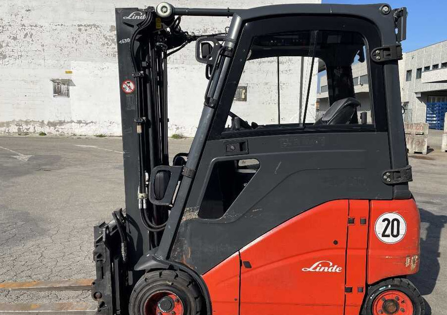Linde E 20 PH - Electric forklift: picture 2 Linde E 20 PH - Electric forklift: picture 2
