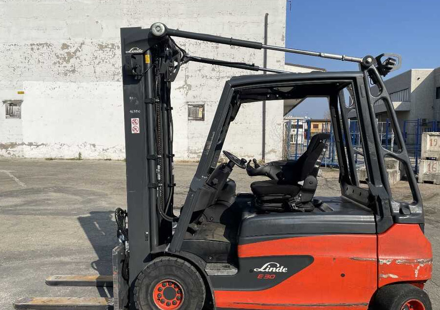 Linde E 30 L (batt. 2020) - Electric forklift: picture 1 Linde E 30 L (batt. 2020) - Electric forklift: picture 1