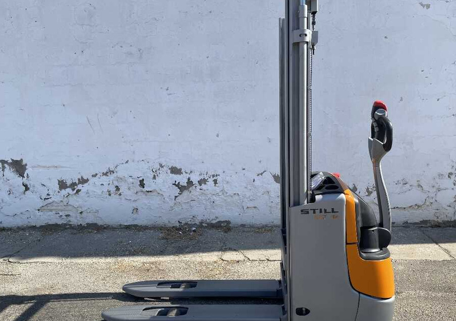 Still EXV 10 - Stacker: picture 4 Still EXV 10 - Stacker: picture 4