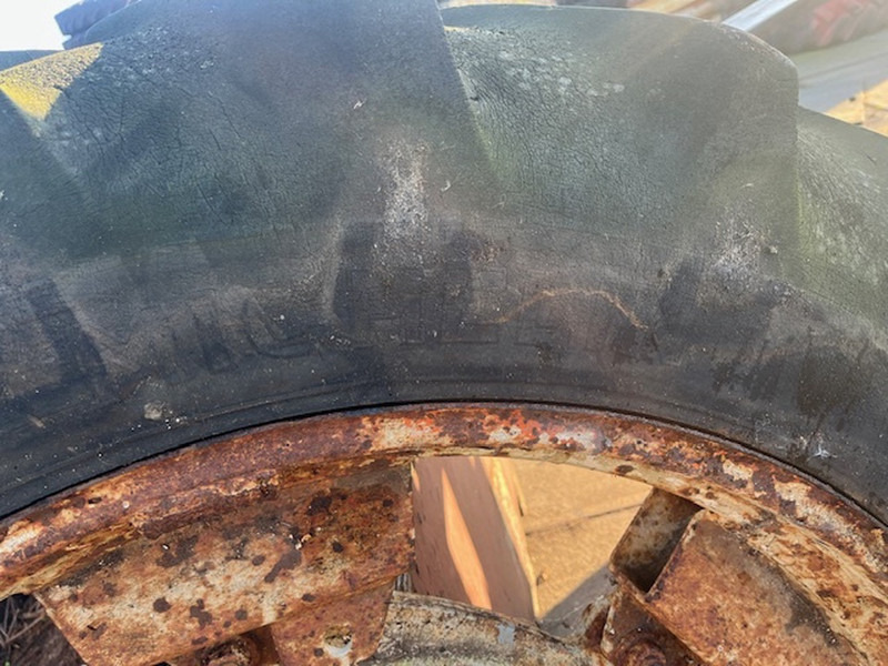 Michelin en goodrich 16.6 R38 - Tire: picture 3 Michelin en goodrich 16.6 R38 - Tire: picture 3