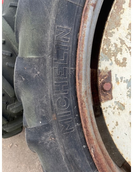 Michelin en kleber 8.3 R44 - Rim: picture 4 Michelin en kleber 8.3 R44 - Rim: picture 4