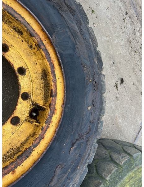 Volvo 17.5R25 - Rim: picture 4 Volvo 17.5R25 - Rim: picture 4