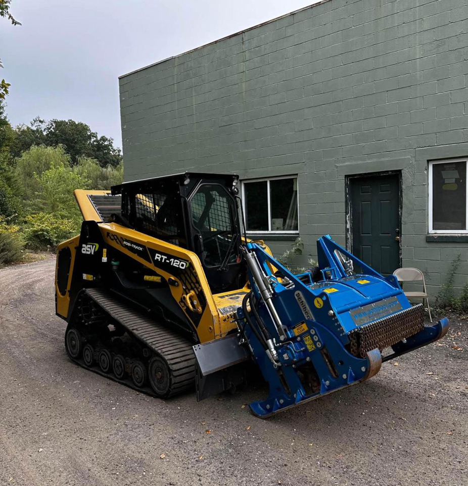 ASV RT-120 - Cold planer: picture 3 ASV RT-120 - Cold planer: picture 3