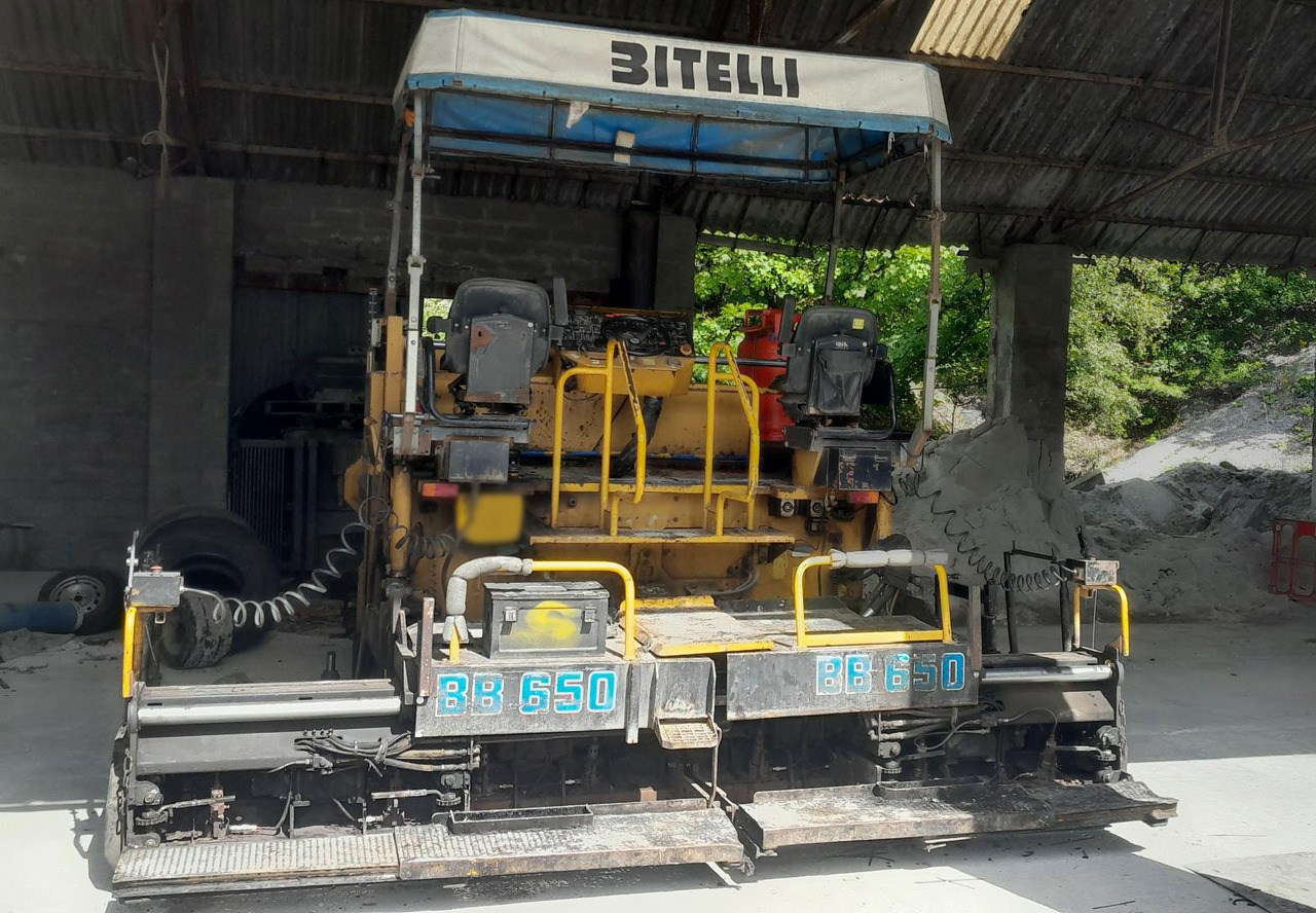 Bitelli BB650 - Asphalt paver: picture 3 Bitelli BB650 - Asphalt paver: picture 3