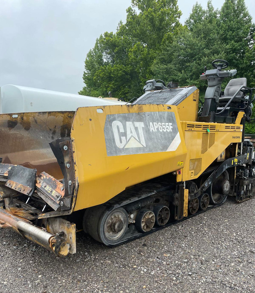 Caterpillar AP655F - Asphalt paver: picture 1 Caterpillar AP655F - Asphalt paver: picture 1