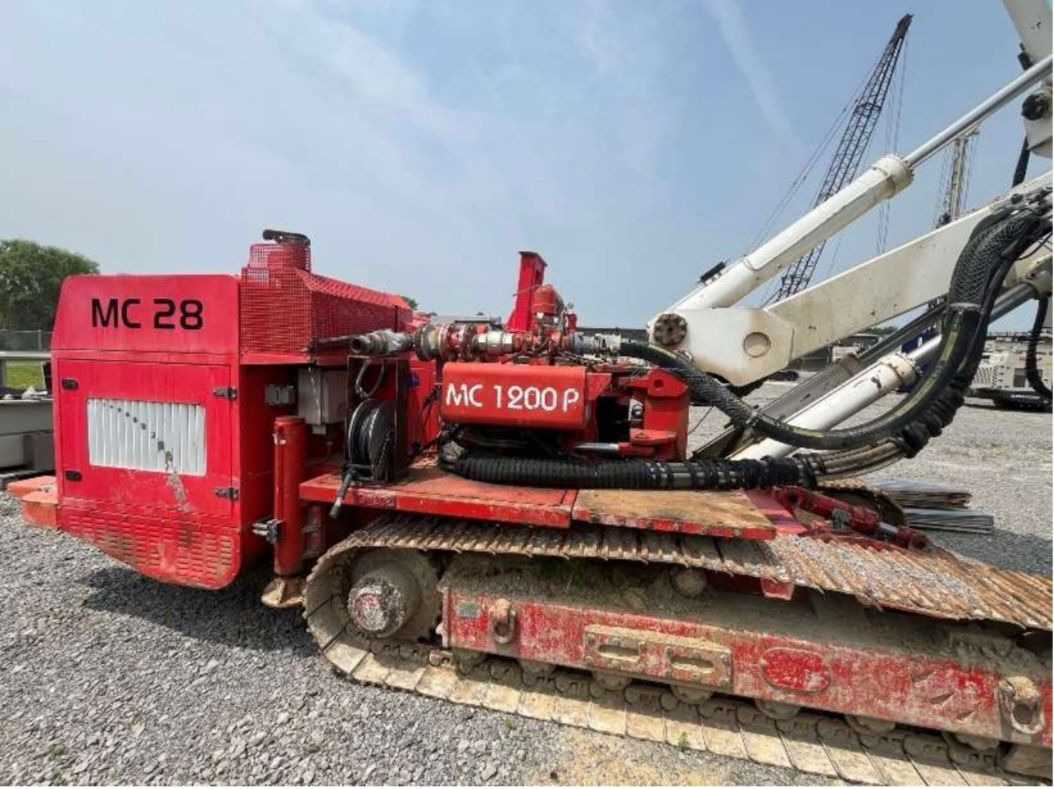 Comacchio MC-1200P - Pile driver: picture 3 Comacchio MC-1200P - Pile driver: picture 3