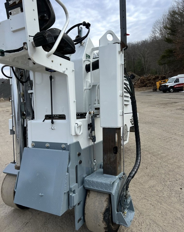 Ditch Witch W 500 - Cold planer: picture 5 Ditch Witch W 500 - Cold planer: picture 5