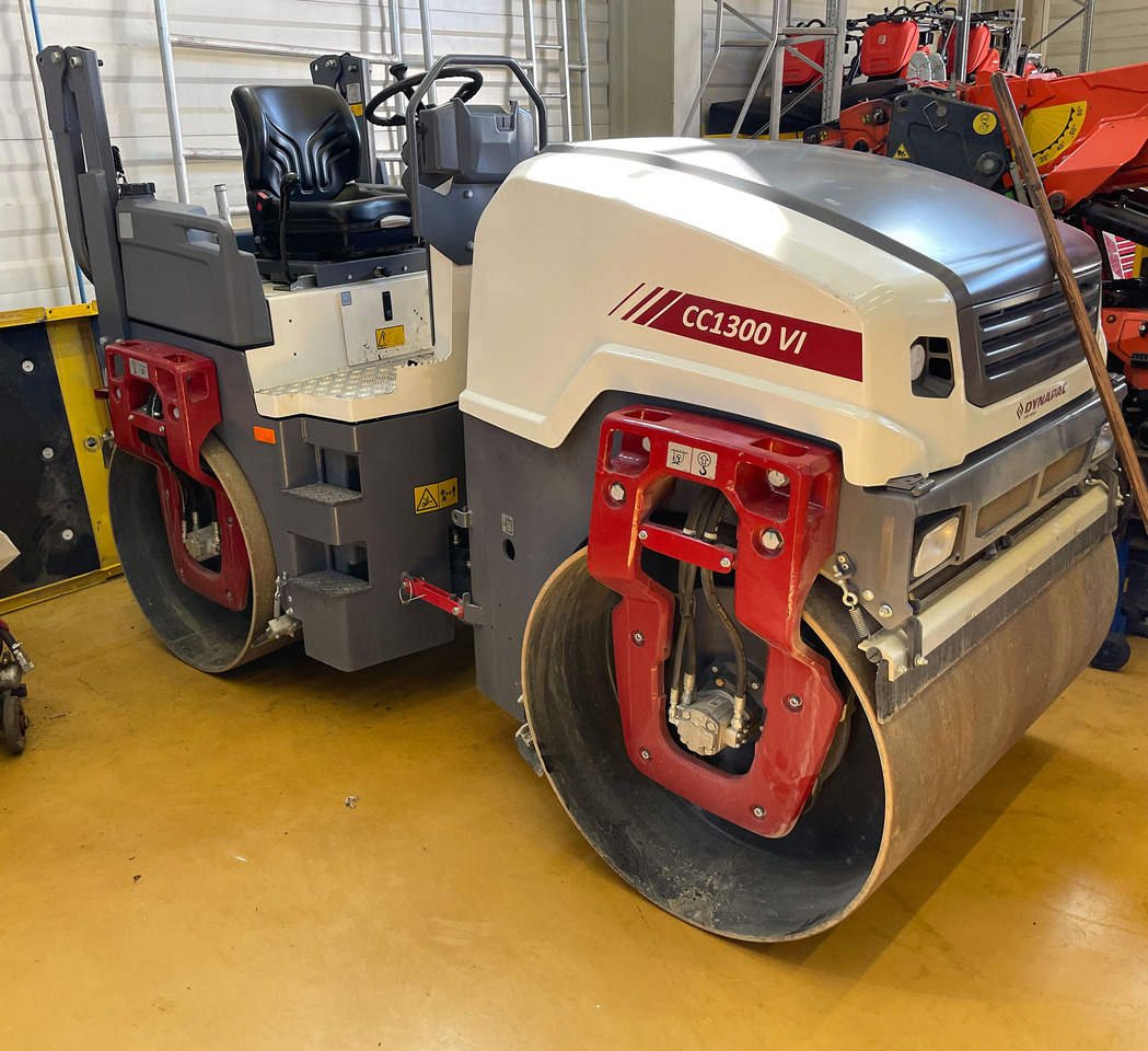 Dynapac CC1300 VI - Roller: picture 5 Dynapac CC1300 VI - Roller: picture 5