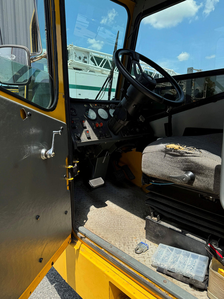 Grove TMS900E - Mobile crane: picture 4 Grove TMS900E - Mobile crane: picture 4