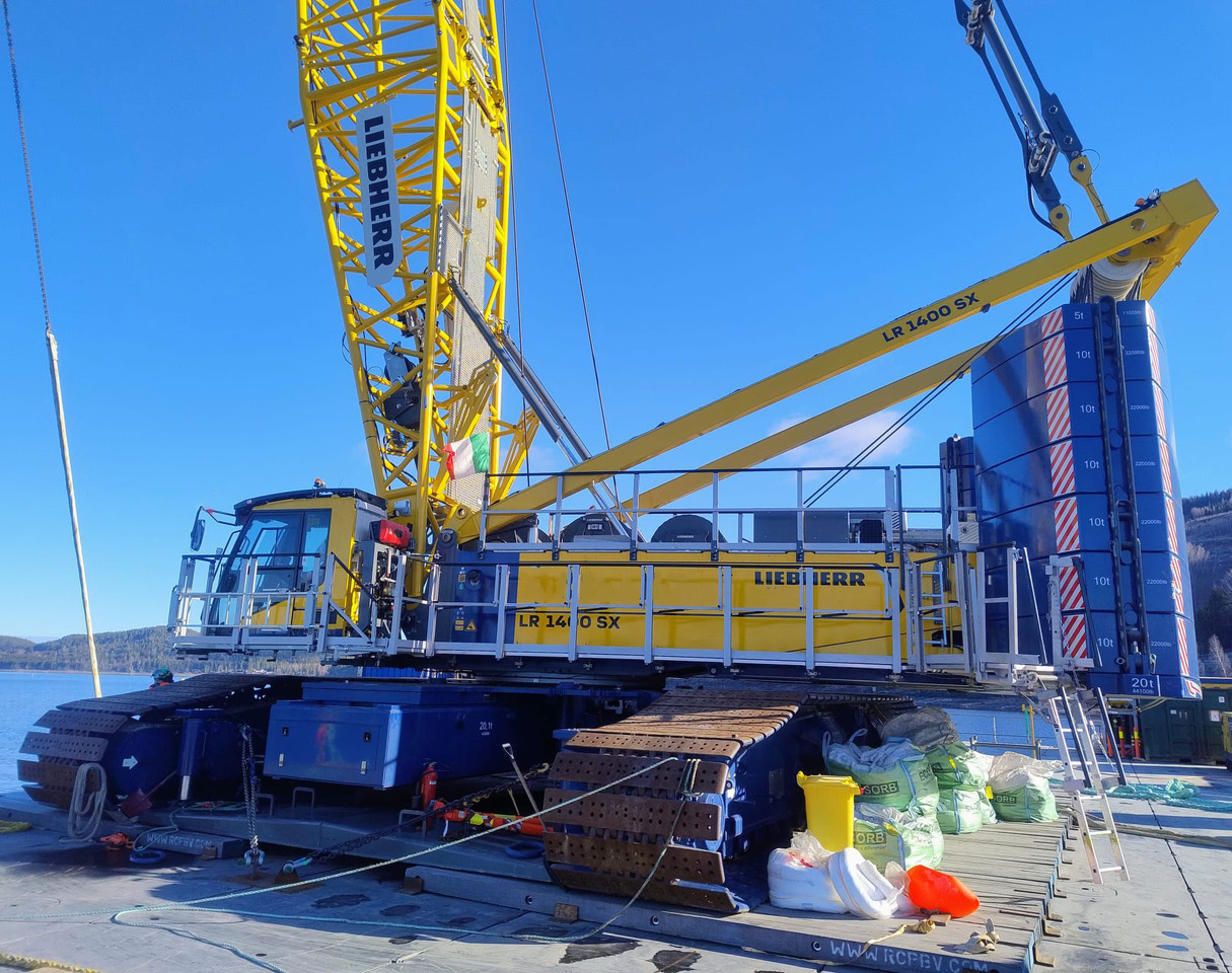 Liebherr LR 1400 SX - Crawler crane: picture 1 Liebherr LR 1400 SX - Crawler crane: picture 1