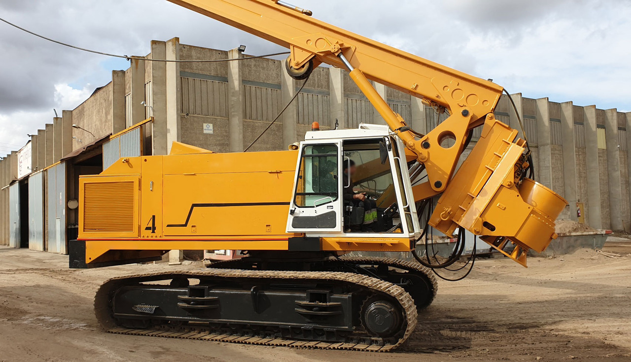 MAIT HR180 - Pile driver: picture 2 MAIT HR180 - Pile driver: picture 2