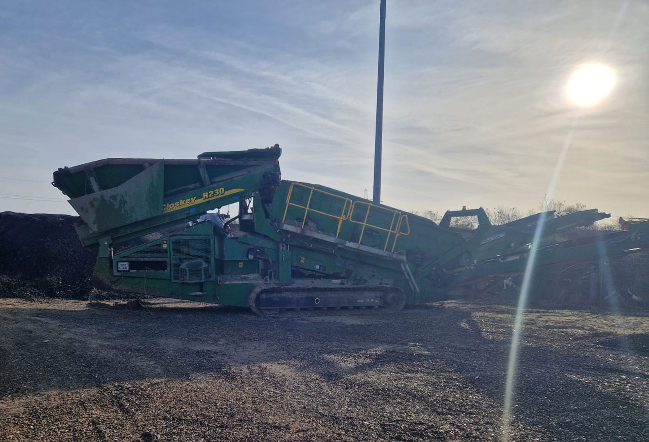 McCloskey R230 - Screener: picture 3 McCloskey R230 - Screener: picture 3