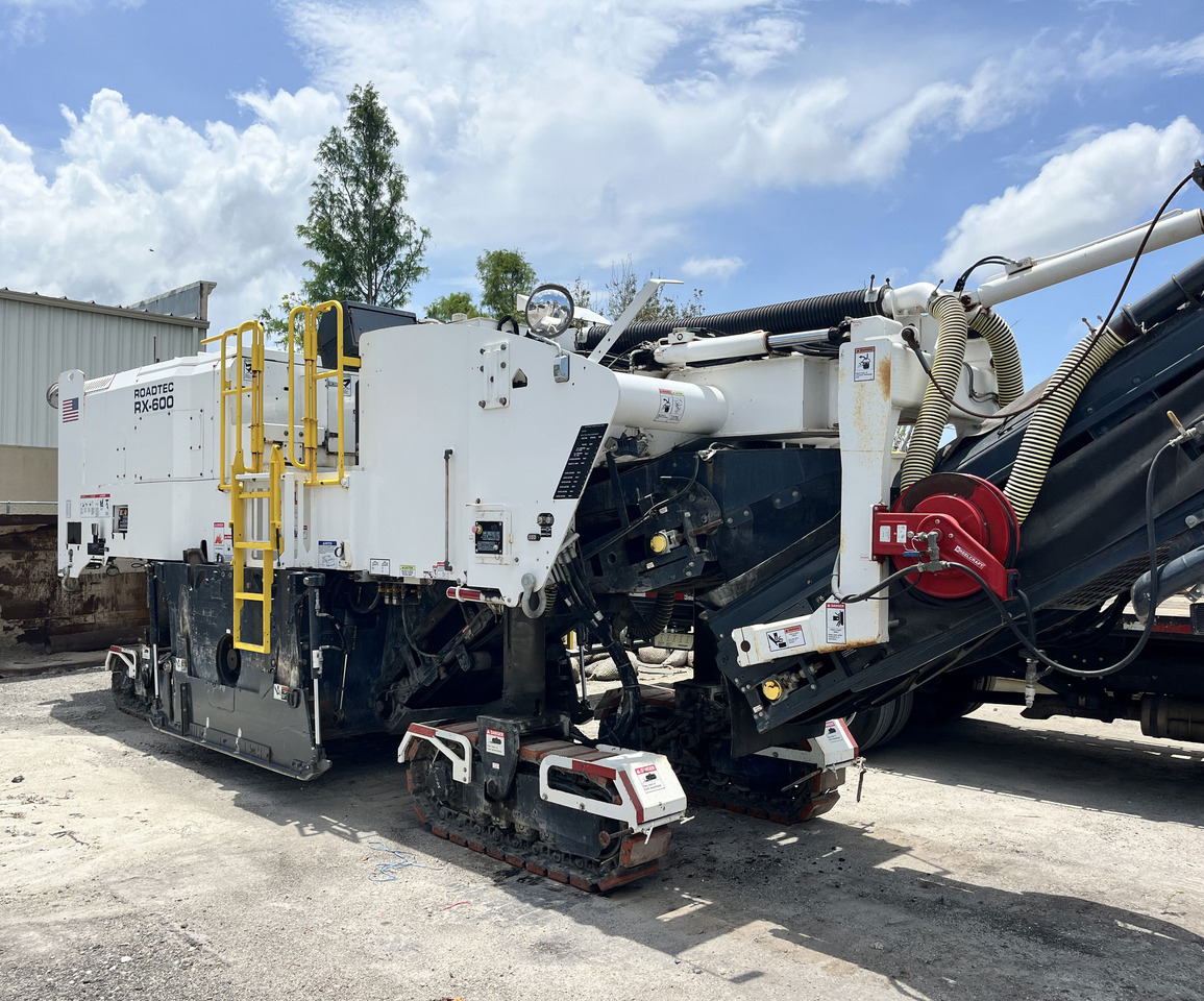 Roadtec RX-600E - Cold planer: picture 1 Roadtec RX-600E - Cold planer: picture 1