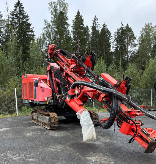 Sandvik DX800 S5 - Drilling rig: picture 2 Sandvik DX800 S5 - Drilling rig: picture 2