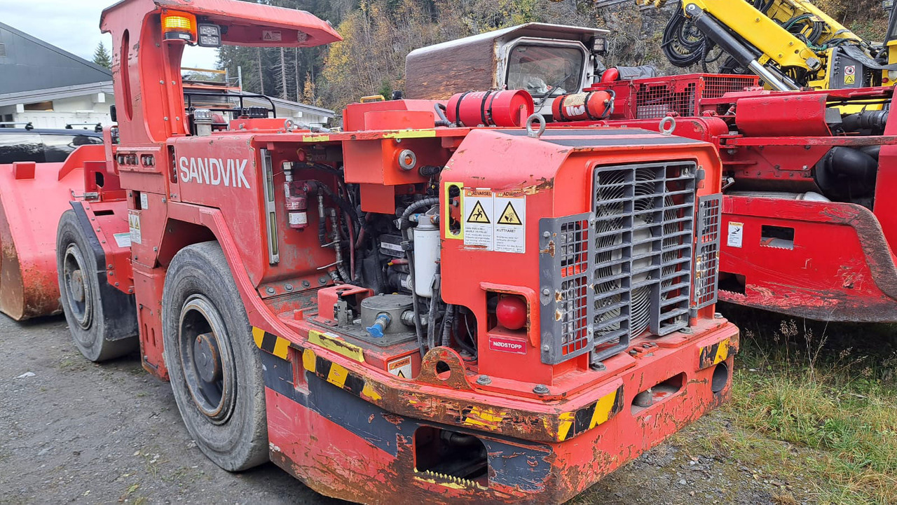 Sandvik LH202 - Mining machinery: picture 5 Sandvik LH202 - Mining machinery: picture 5