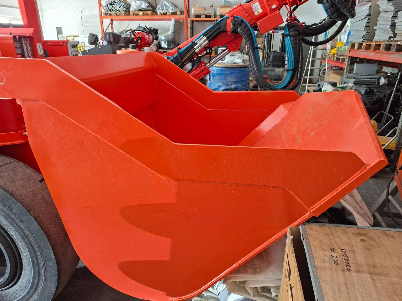 Sandvik LH202 - Mining machinery: picture 4 Sandvik LH202 - Mining machinery: picture 4