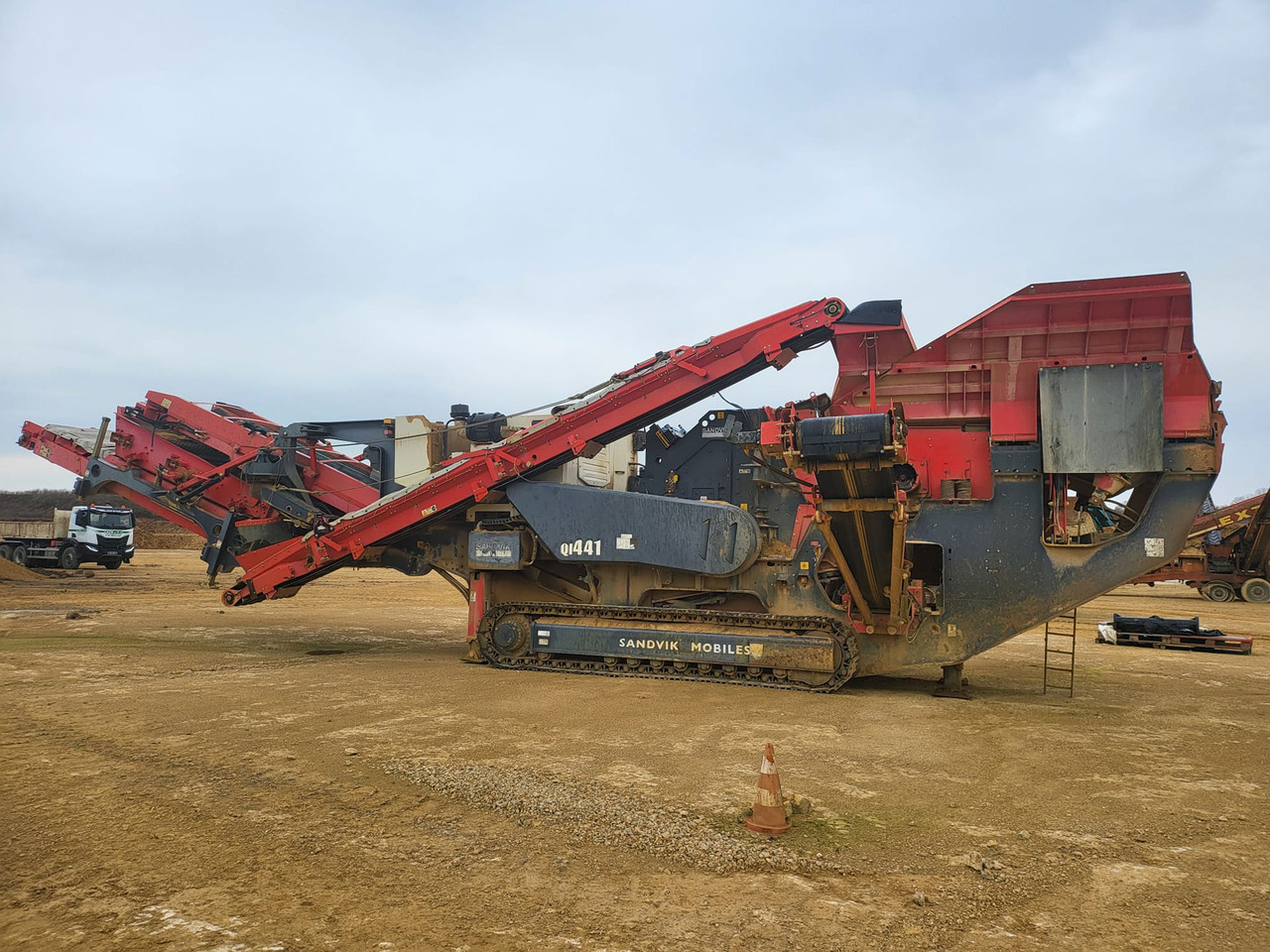 Sandvik QI441 HSSD - Impact crusher: picture 2 Sandvik QI441 HSSD - Impact crusher: picture 2