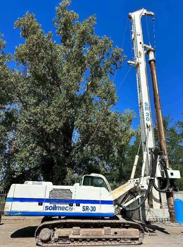 Soilmec SR-30 - Pile driver: picture 1 Soilmec SR-30 - Pile driver: picture 1