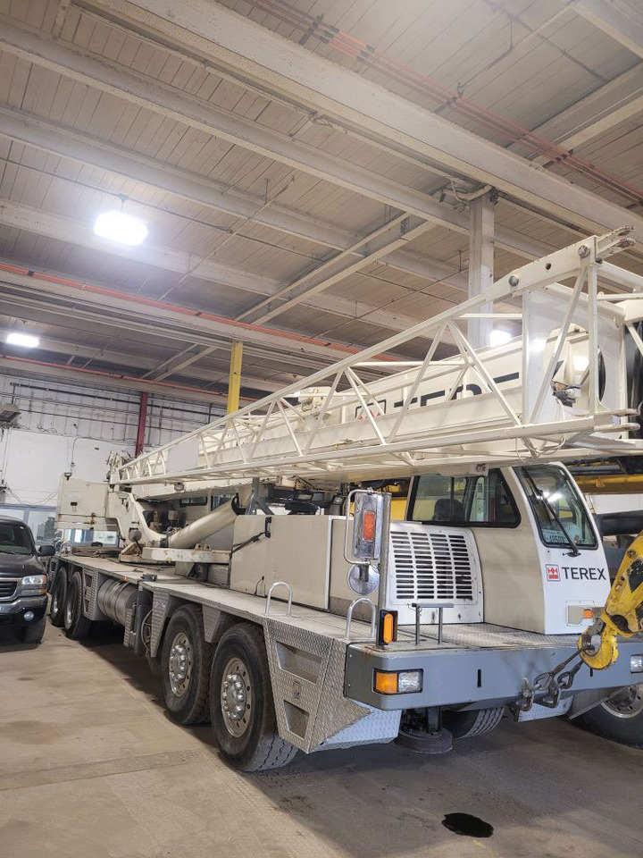 Terex T560 - Mobile crane: picture 2 Terex T560 - Mobile crane: picture 2