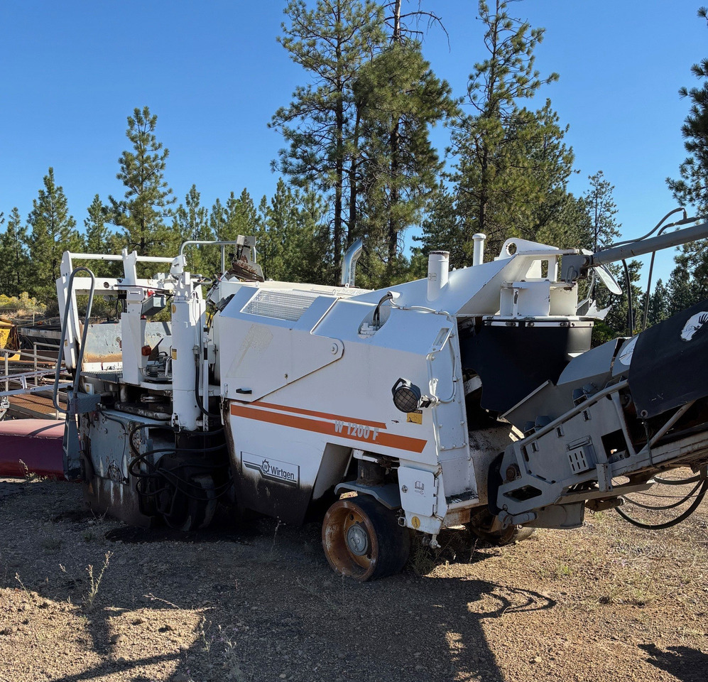 Wirtgen W 1200 F - Cold planer: picture 2 Wirtgen W 1200 F - Cold planer: picture 2