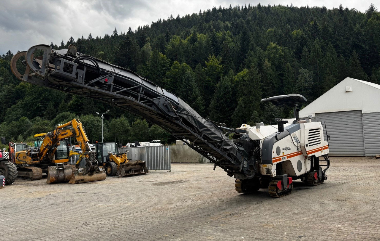 Wirtgen W 130 F - Cold planer: picture 1 Wirtgen W 130 F - Cold planer: picture 1