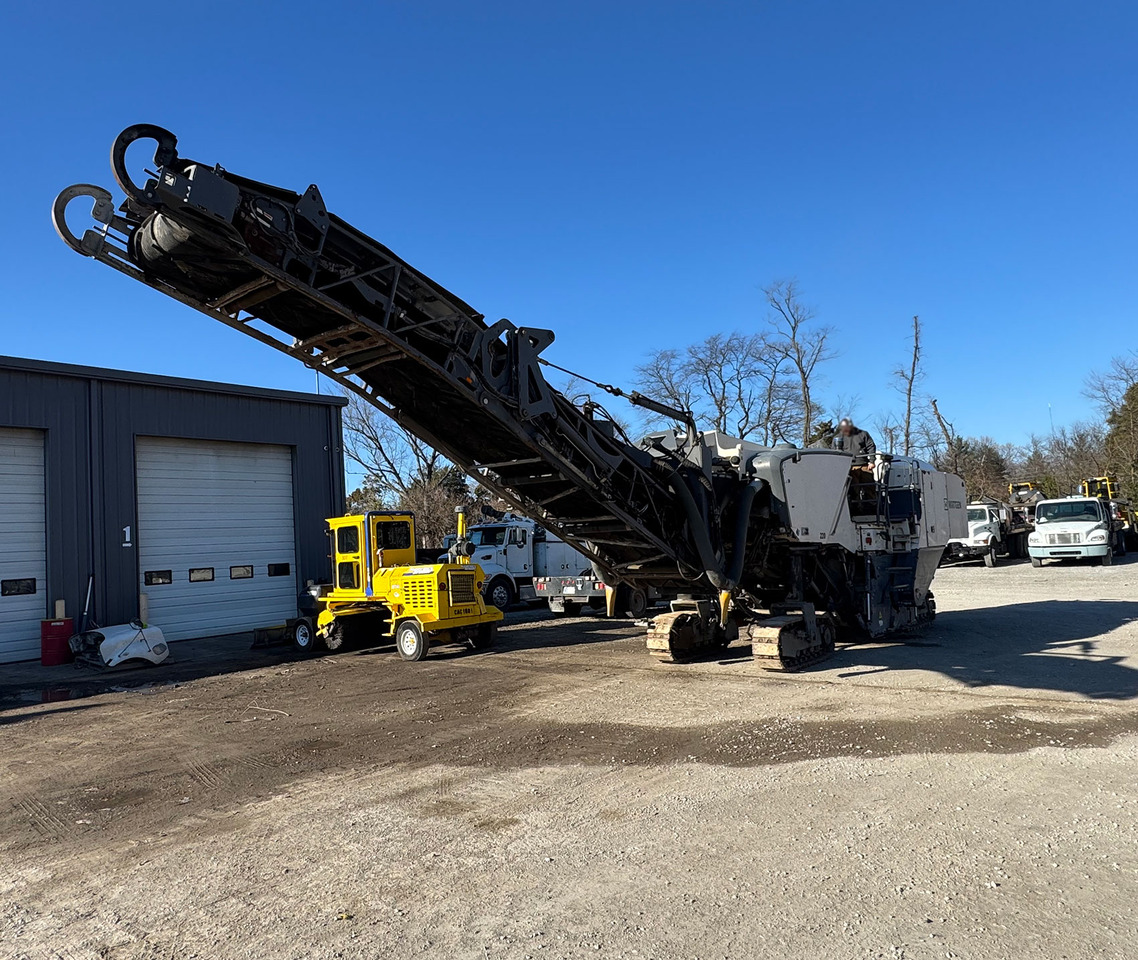 Wirtgen W 220 - Cold planer: picture 5 Wirtgen W 220 - Cold planer: picture 5