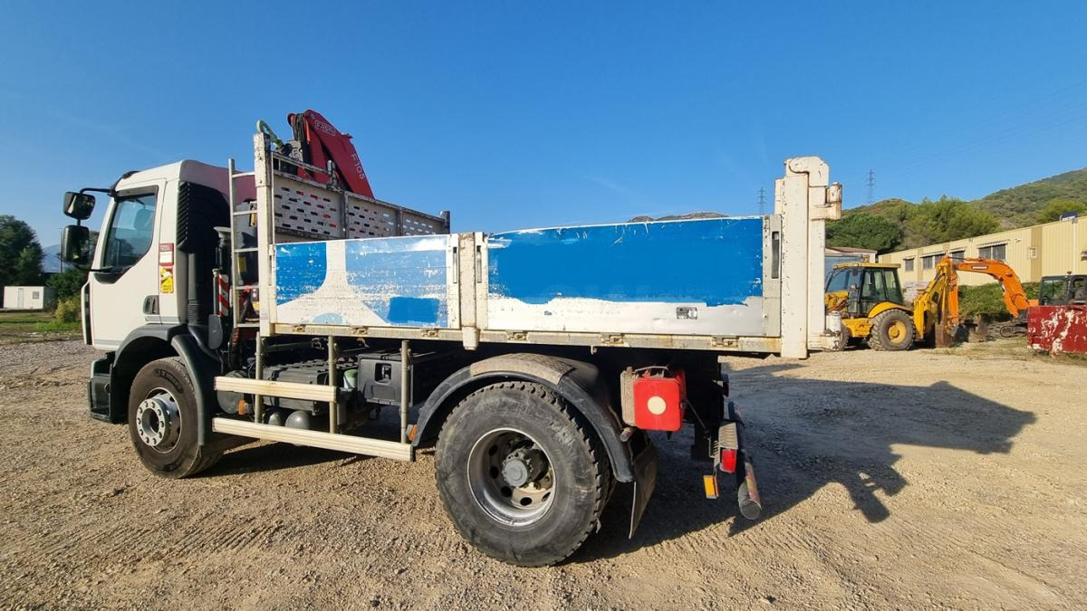 RENAULT C320 C320 - Tipper: picture 3 RENAULT C320 C320 - Tipper: picture 3