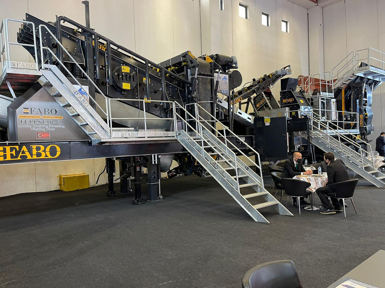 FABO Mobile crusher - Mobile crusher: picture 1 FABO Mobile crusher - Mobile crusher: picture 1