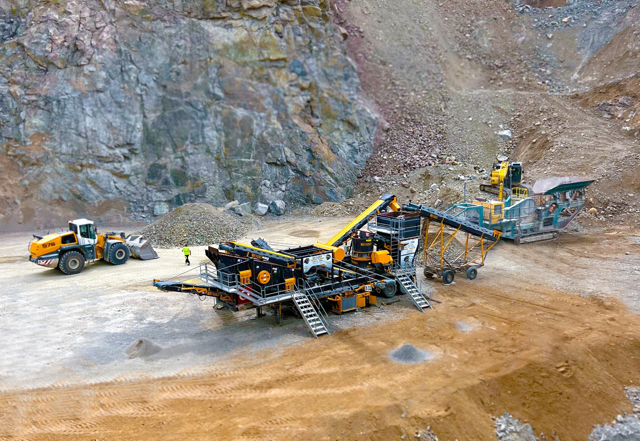 FABO Mobile crusher - Mobile crusher: picture 2 FABO Mobile crusher - Mobile crusher: picture 2