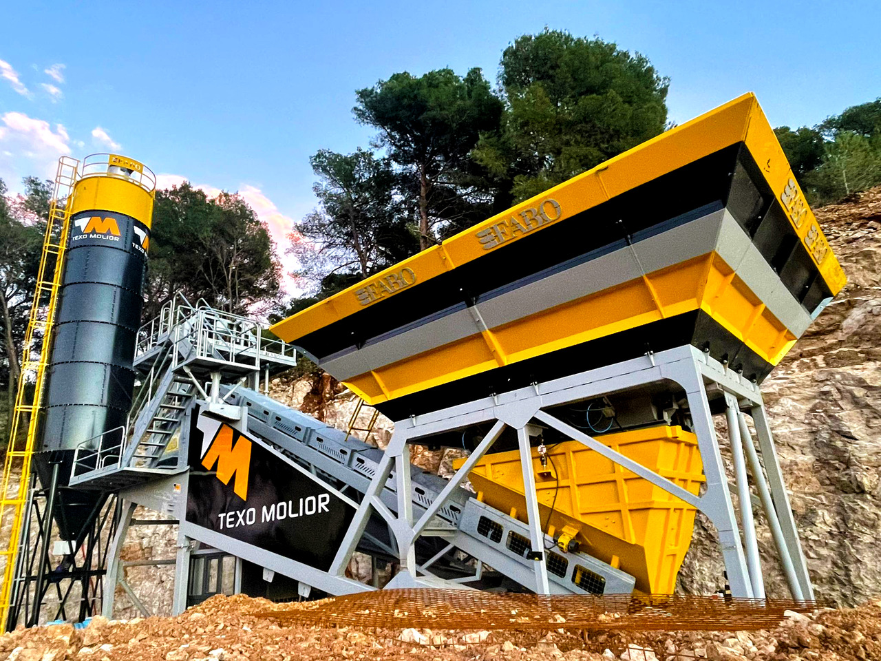 FABO mobile concrete batching plant - Concrete plant: picture 4 FABO mobile concrete batching plant - Concrete plant: picture 4