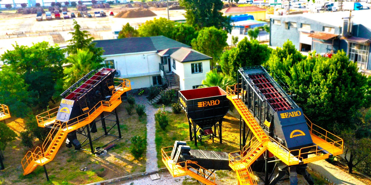 FABO vibrating screen - Screener: picture 1 FABO vibrating screen - Screener: picture 1