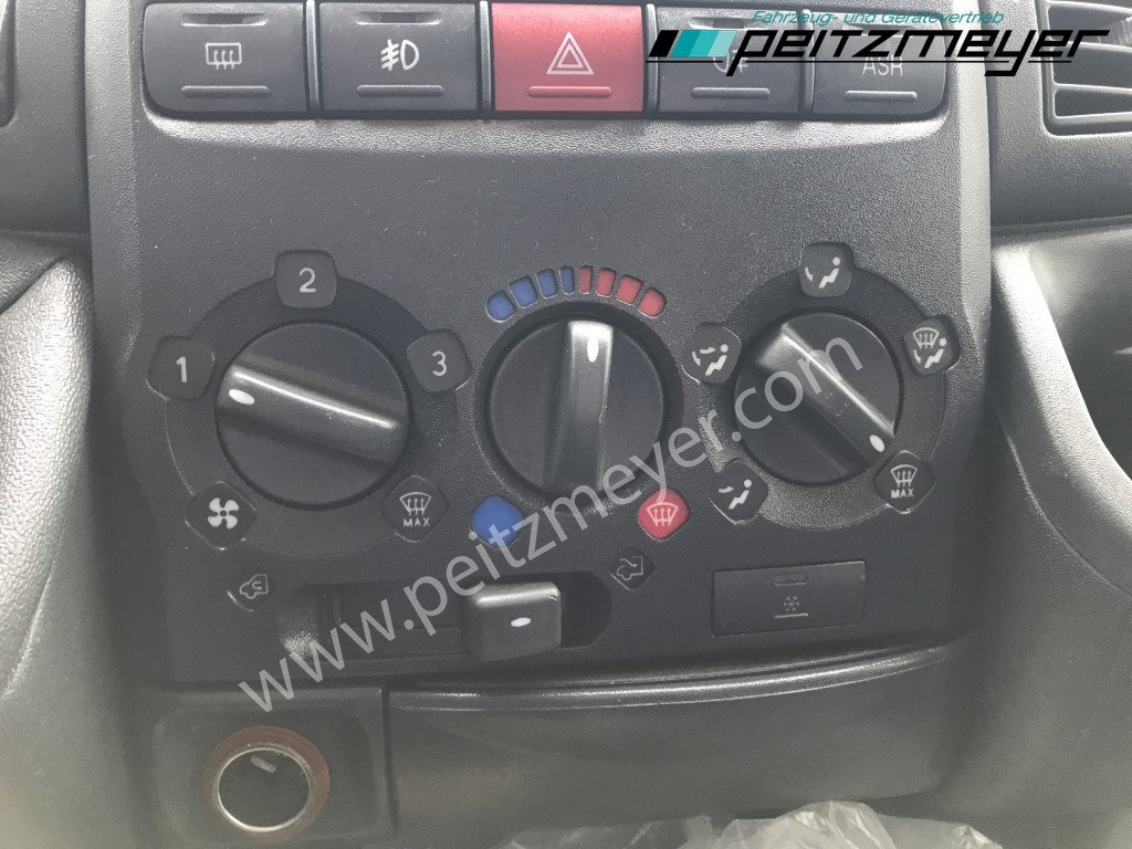 Vending truck IVECO FIAT (I) Ducato Verkaufswagen 6,5 m - Motor neu vor 21 TKM + Kühltheke, Fritteuse: picture 25