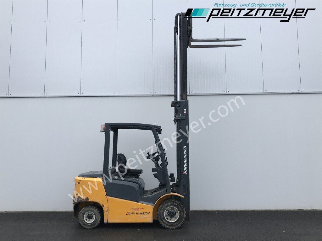 Diesel forklift JUNGHEINRICH Gabelstapler DFG 425: picture 12