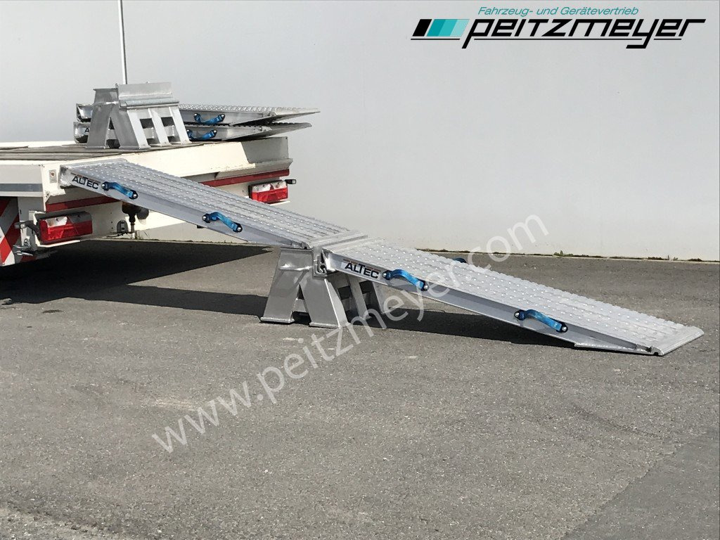 Low loader semi-trailer Möslein 3-Achs-Tieflader STO 3, Lenkachse, Rampen, neuwertig: picture 10