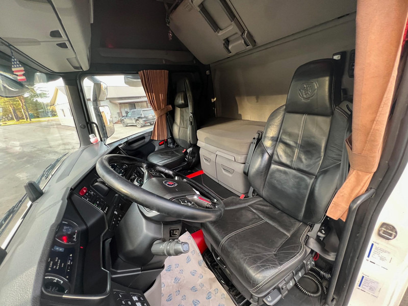 Tractor unit Scania R500 A6X2NB: picture 9