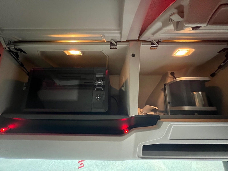 Tractor unit Scania R500 A6X2NB: picture 18