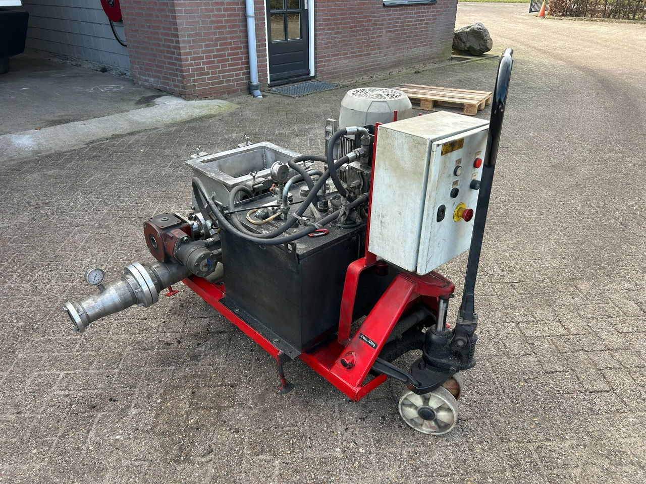 Overige mobile EBC rotory - electr/hydro unit zelf suport 380 v / agrarisch - Attachment for Agricultural machinery: picture 2 Overige mobile EBC rotory - electr/hydro unit zelf suport 380 v / agrarisch - Attachment for Agricultural machinery: picture 2