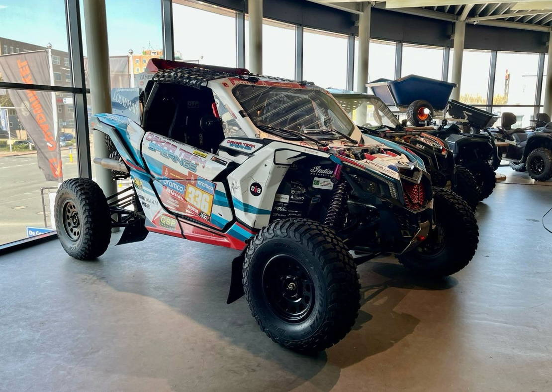 Overige Can-Am T2 Wide Special Dakar edition 1000 cc T 2 Wide - Side-by-side/ ATV: picture 1 Overige Can-Am T2 Wide Special Dakar edition 1000 cc T 2 Wide - Side-by-side/ ATV: picture 1