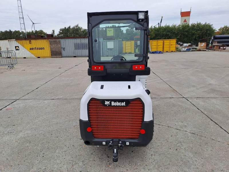 Bobcat L28 - Telescopic wheel loader: picture 3 Bobcat L28 - Telescopic wheel loader: picture 3