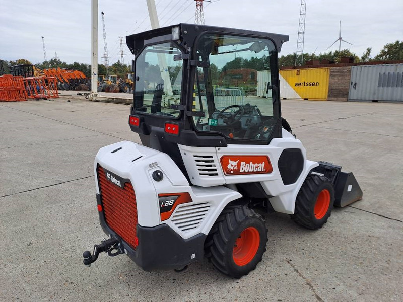 Bobcat L28 - Telescopic wheel loader: picture 4 Bobcat L28 - Telescopic wheel loader: picture 4