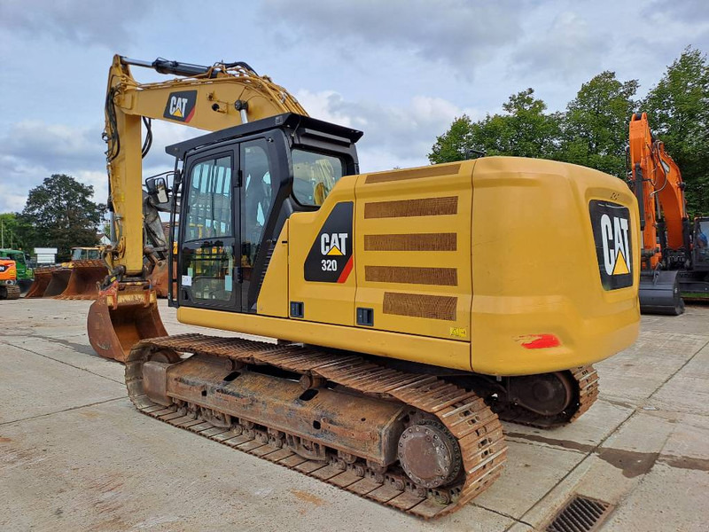 Cat 320 (2 Buckets) - Crawler excavator: picture 2 Cat 320 (2 Buckets) - Crawler excavator: picture 2