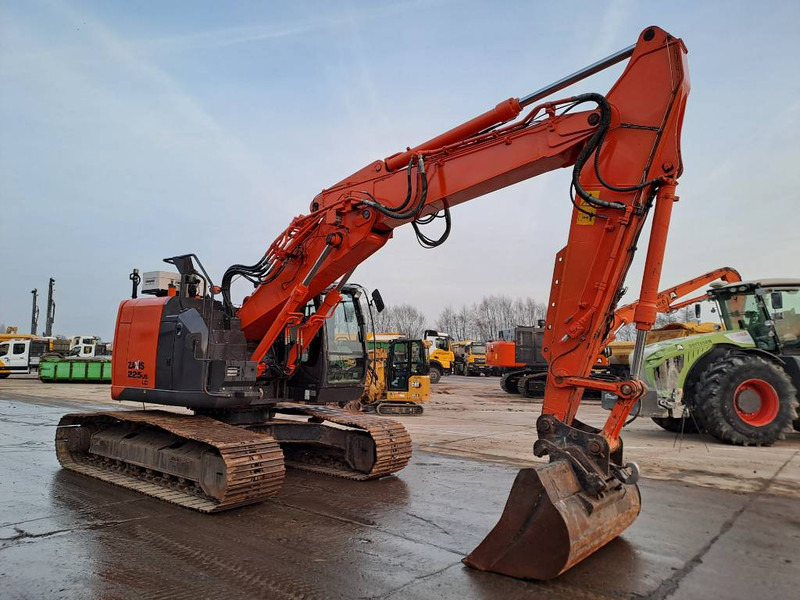 Crawler excavator Hitachi ZX225USLC-5B (Trimble GPS Prepared): picture 6