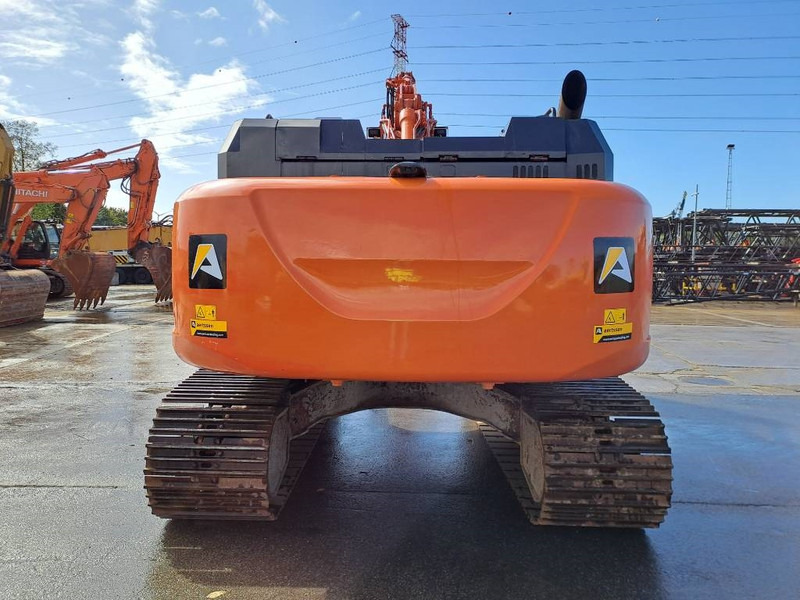 Hitachi ZX300LC-6 - Crawler excavator: picture 3 Hitachi ZX300LC-6 - Crawler excavator: picture 3