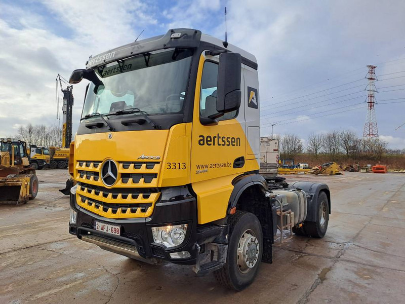 Mercedes-Benz Arocs 2045 - Tractor unit: picture 1 Mercedes-Benz Arocs 2045 - Tractor unit: picture 1