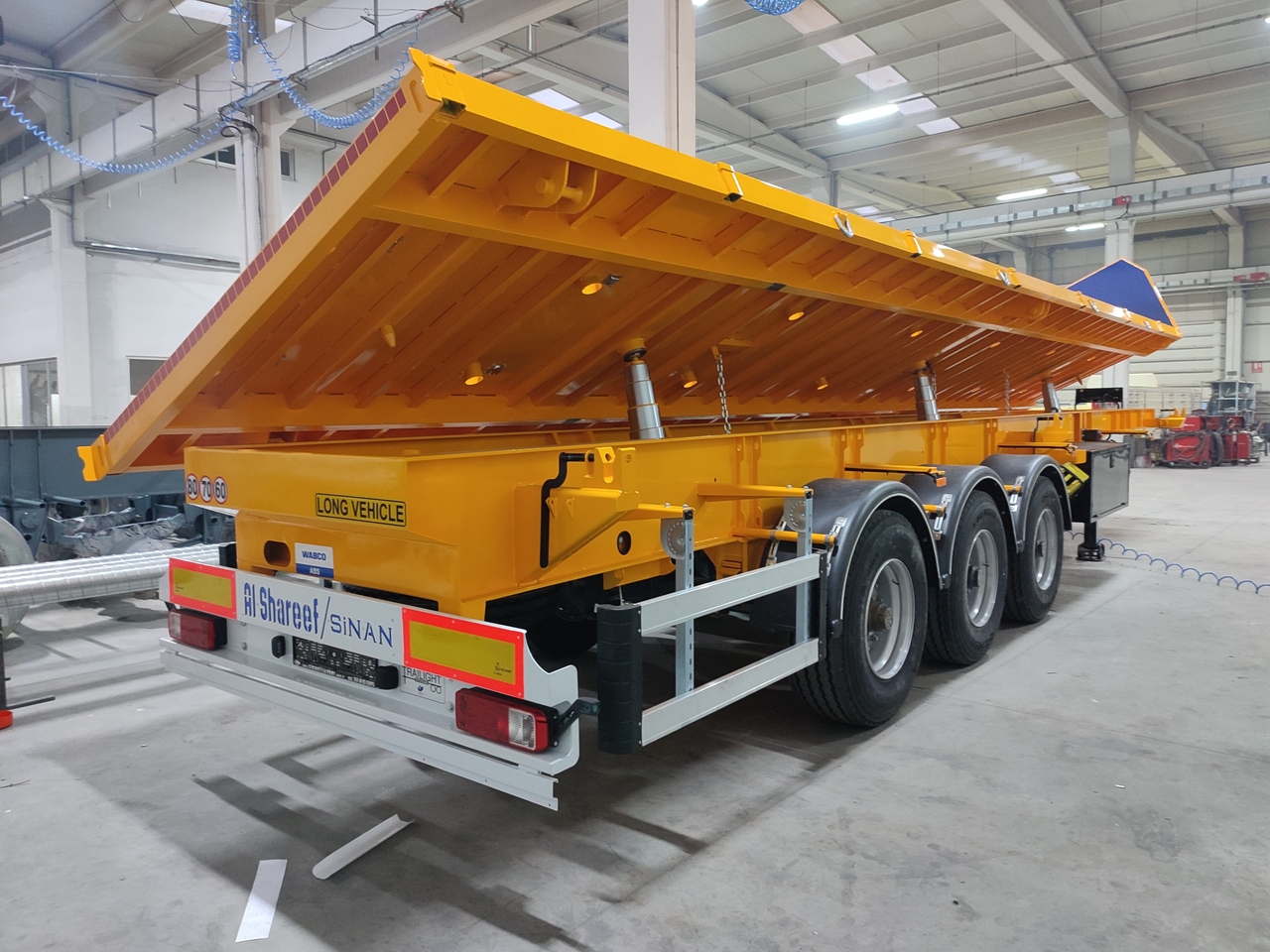 SINAN TANKER-TREYLER FlatBed - Special Platform - Dropside/ Flatbed semi-trailer: picture 3 SINAN TANKER-TREYLER FlatBed - Special Platform - Dropside/ Flatbed semi-trailer: picture 3