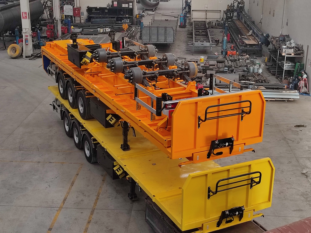 SINAN TANKER-TREYLER FlatBed - Special Platform - Dropside/ Flatbed semi-trailer: picture 5 SINAN TANKER-TREYLER FlatBed - Special Platform - Dropside/ Flatbed semi-trailer: picture 5