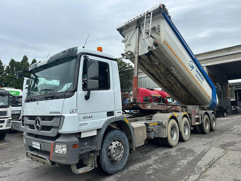 Mercedes-Benz ACTROS 3344 - Tractor unit: picture 1 Mercedes-Benz ACTROS 3344 - Tractor unit: picture 1