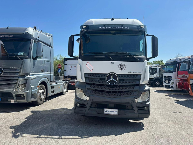 Mercedes-Benz Actros 1845 - Tractor unit: picture 3 Mercedes-Benz Actros 1845 - Tractor unit: picture 3