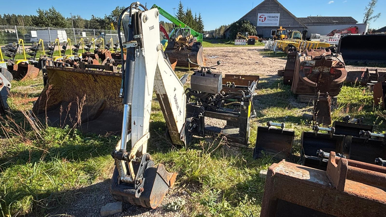 BOBCAT R30S Backhoe Attachment, excavation arm. - Skid steer loader: picture 1 BOBCAT R30S Backhoe Attachment, excavation arm. - Skid steer loader: picture 1