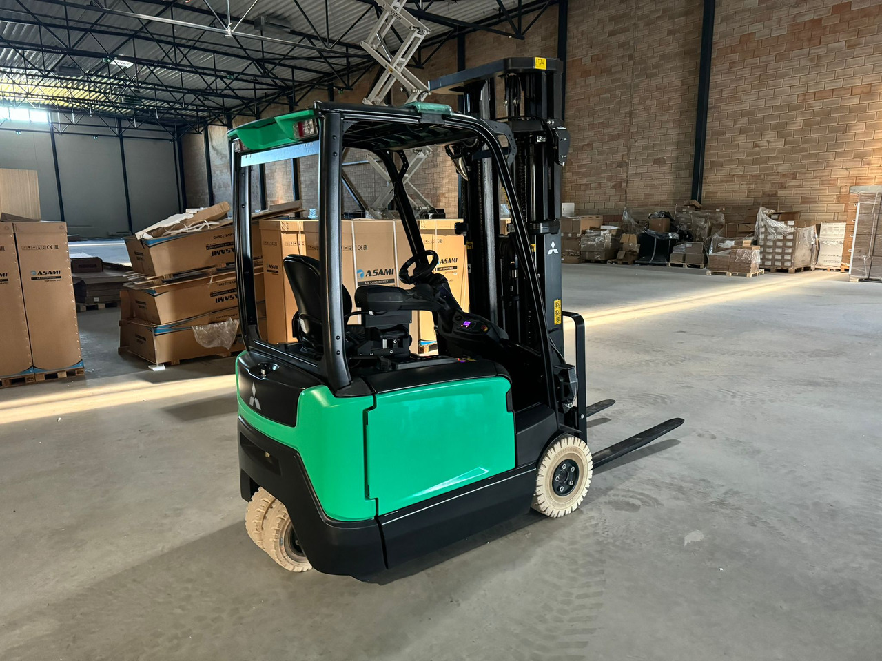 Mitsubishi FB18CN2T 32hours! - Electric forklift: picture 1 Mitsubishi FB18CN2T 32hours! - Electric forklift: picture 1